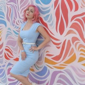 Meet your Posher, Scarlet